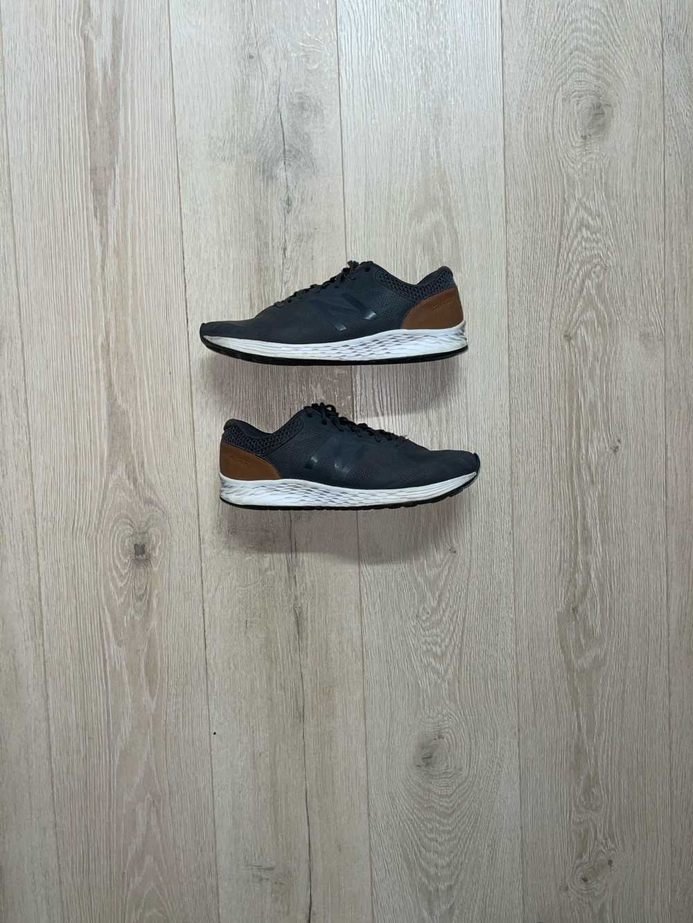 New Balance Fresh Foam Arishi Mens Size 10 Extra Wide Black Brown